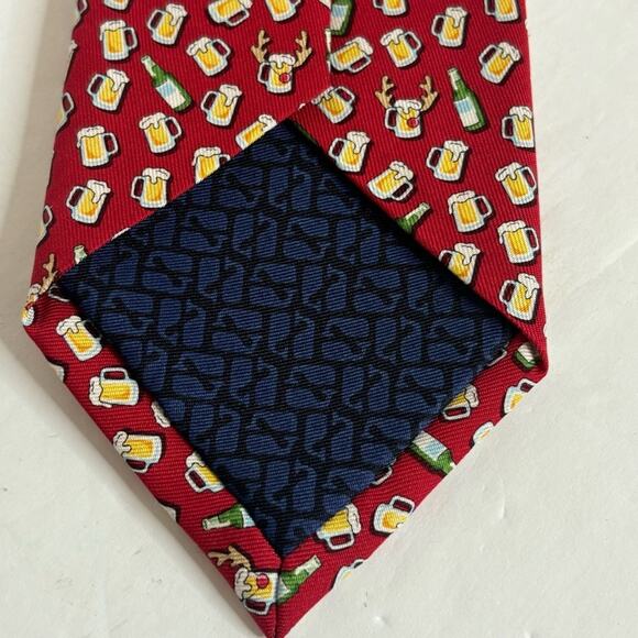 Vineyard Vines Red Beer Bottle Stein Rudolph Festive Silk Neck Tie - Picture 6 of 8